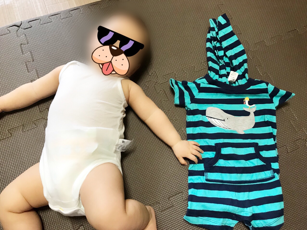 (写真あり)お座り前の赤ちゃん かぶり服の着せ方！ はちゃめちゃママライフ